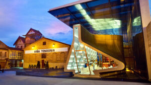 Bodega Lopez Heredia